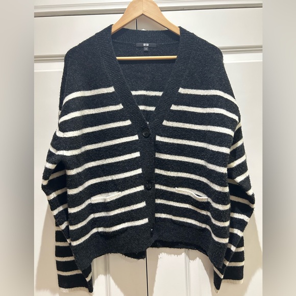Uniqlo Sweaters - UNIQLO STRIPED CARDIGAN